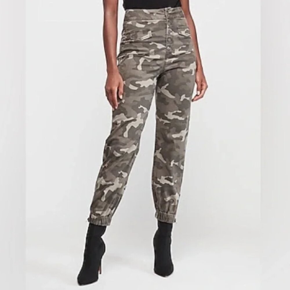 Express Extreme High Rise Camo Utility Pants | Button Front | Jogger Fit